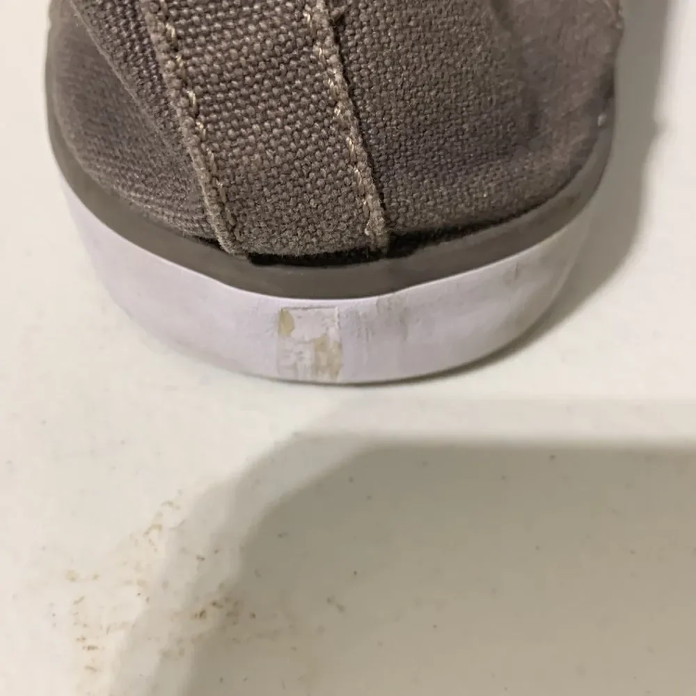 Sanuk Shoes Sz‎ 8 EUR 41
